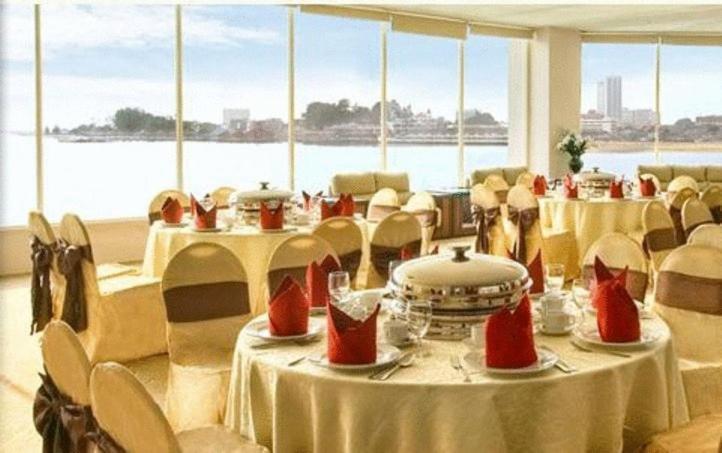 ดูยง มารีนา แอนด์ รีสอร์ต Hotel กัวลาตรังกานู ภายนอก รูปภาพ