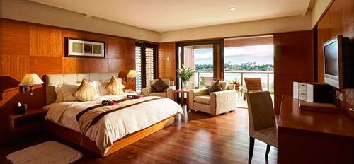 ดูยง มารีนา แอนด์ รีสอร์ต Hotel กัวลาตรังกานู ภายนอก รูปภาพ